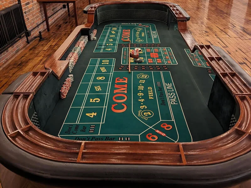 Casino Game Table